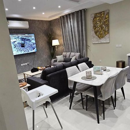 الشقق الفاخرة Modern Apartments Of 3 Bedrooms 5 Minutes To Haram Медина Экстерьер фото