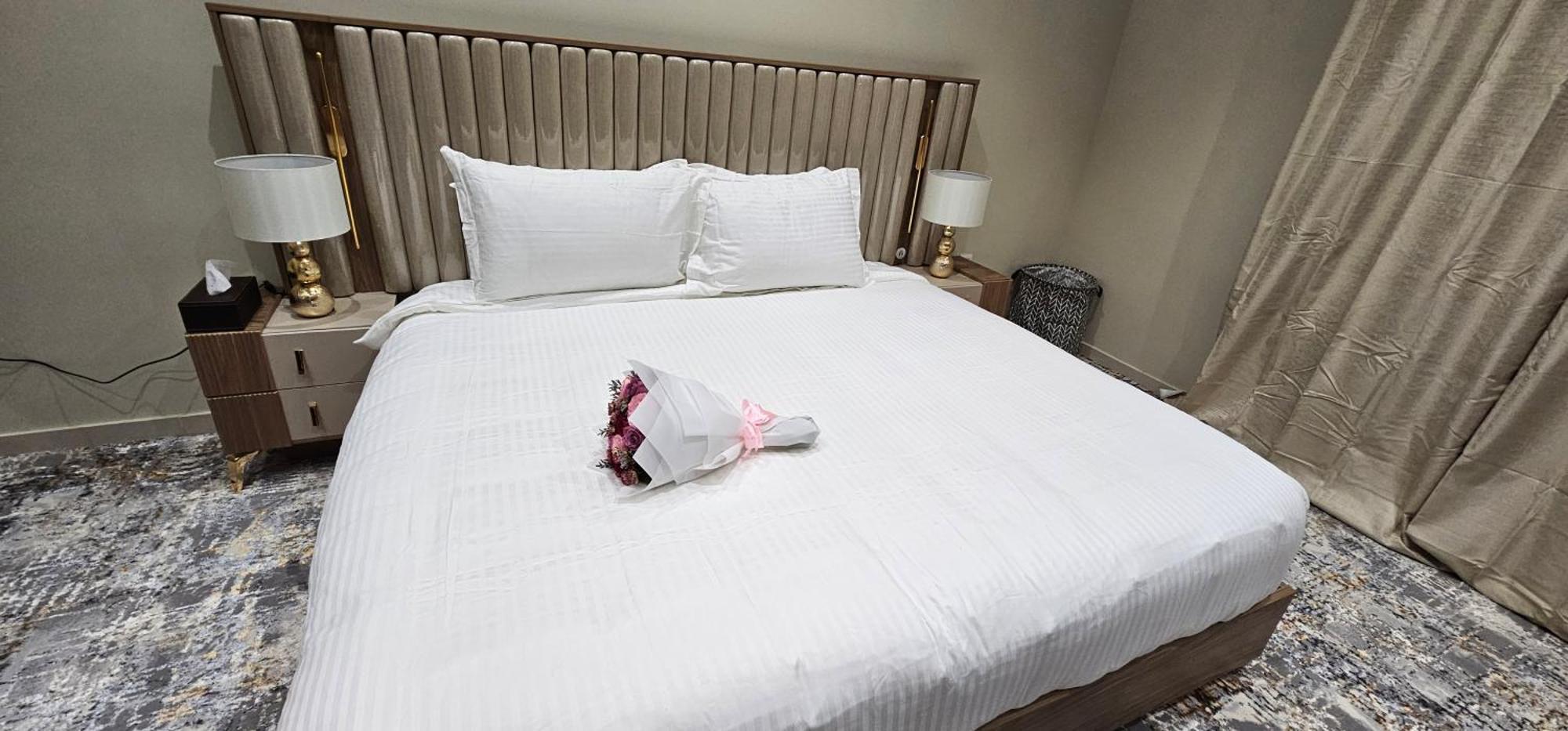 الشقق الفاخرة Modern Apartments Of 3 Bedrooms 5 Minutes To Haram Медина Экстерьер фото