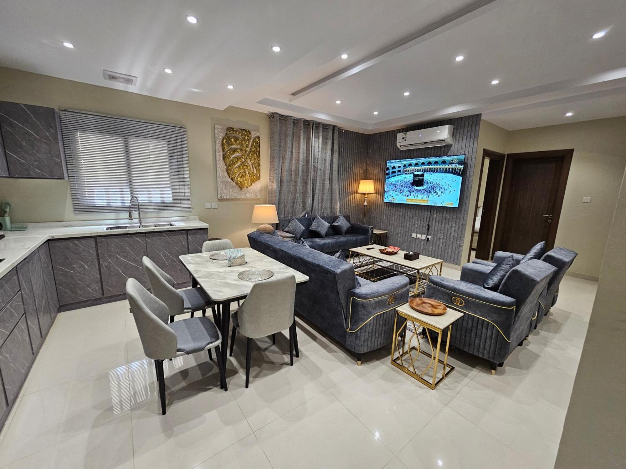 الشقق الفاخرة Modern Apartments Of 3 Bedrooms 5 Minutes To Haram Медина Экстерьер фото